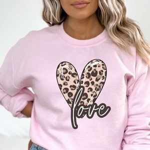 Love Leopard Heart Pink Sweatshirt Mother, Daughther, Girlfriend, Valentines